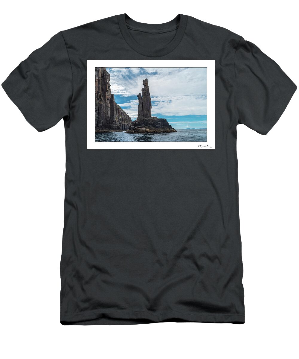 Australia T-Shirt featuring the photograph The Monument Rock by Frank Lee