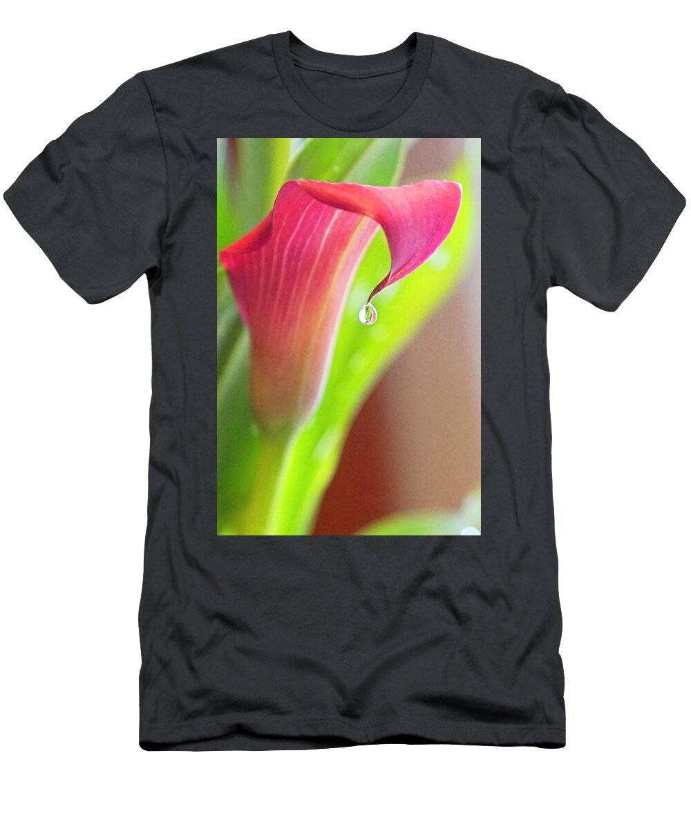 Flower T-Shirt featuring the photograph Van Zyverden Callas Lily Pink Jewel by Bill TALICH