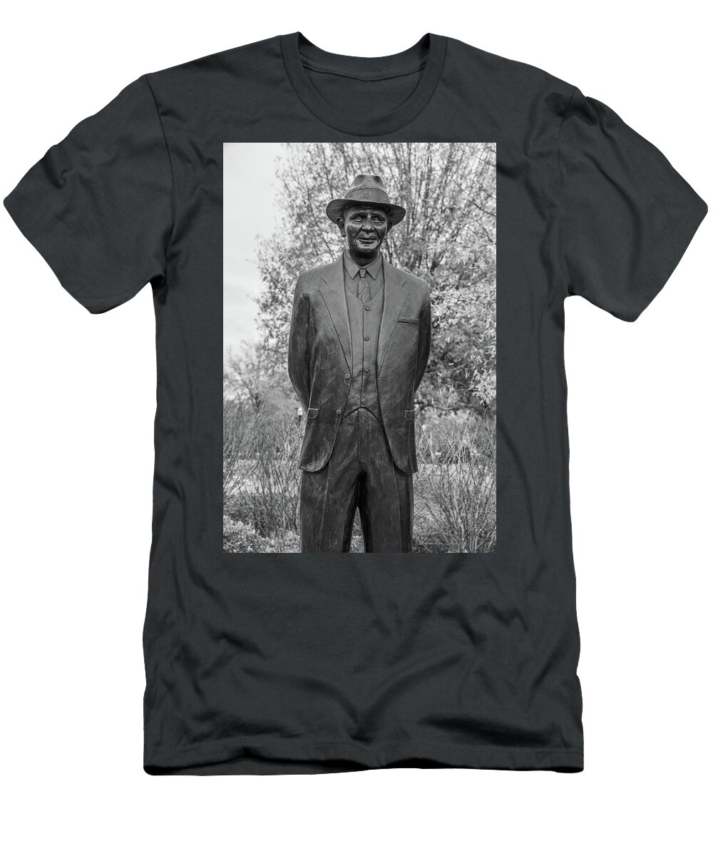Alabama T-Shirt featuring the photograph Wallace Wade Statue at The University of Alabama by John McGraw