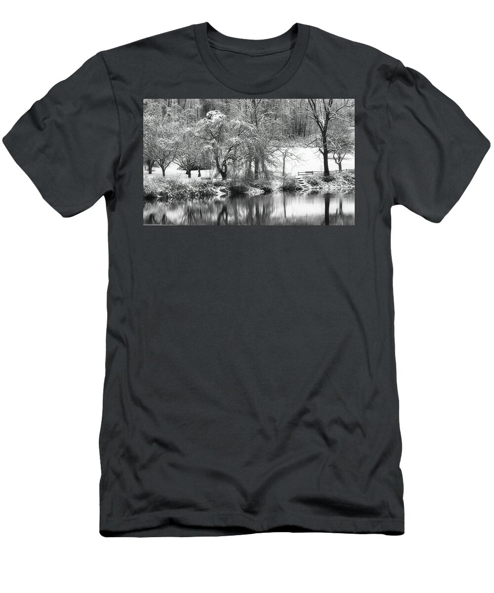 Holmdel Park T-Shirt featuring the photograph Winter At The Park Pond by Gary Slawsky