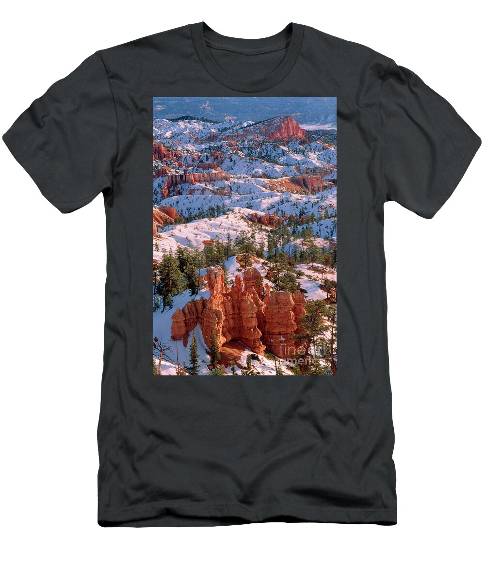 Dave Welling T-Shirt featuring the photograph Winter Sunrise Bryce Canyon National Park by Dave Welling
