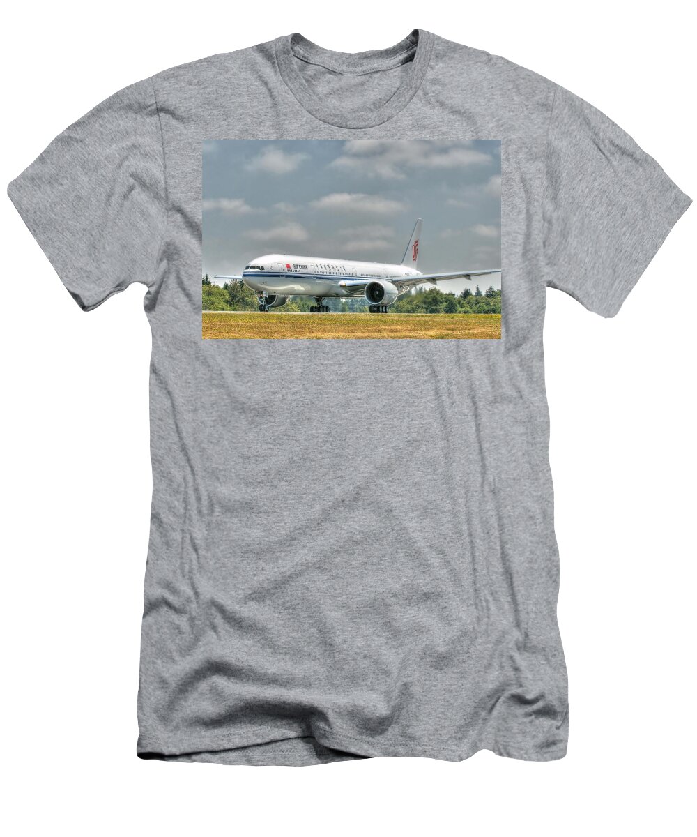 Boeing T-Shirt featuring the photograph Air China 777 by Jeff Cook