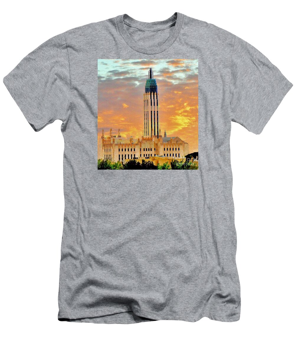 Boston Avenue Church T-Shirt featuring the photograph Boston Ave Methodist Church Tulsa Oklahoma by Janette Boyd