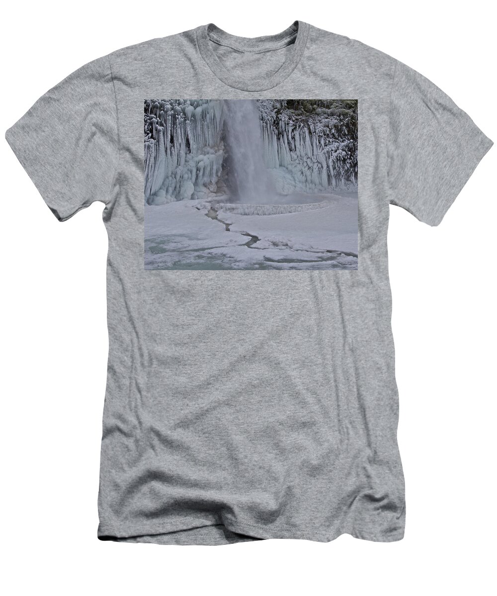 Horsetail T-Shirt featuring the photograph Horsetail Falls CU A by Todd Kreuter
