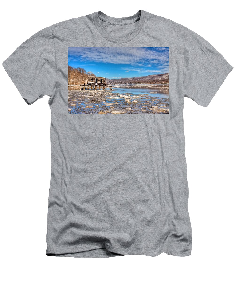 Fort Montgomery Ny T-Shirt featuring the photograph Ice Shack by Rick Kuperberg Sr