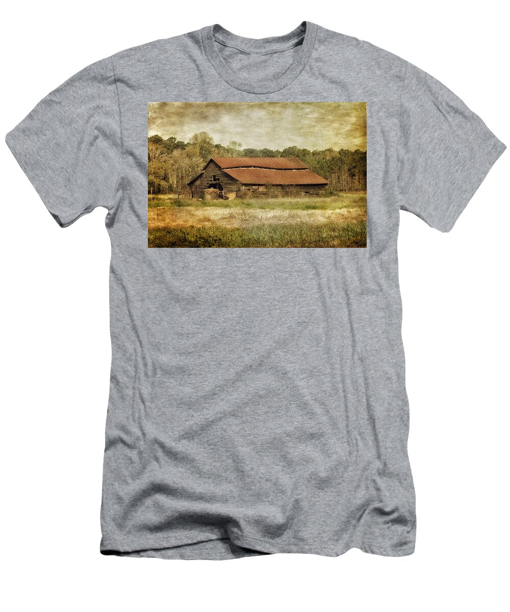 Barn T-Shirt featuring the photograph In The Country by Kim Hojnacki