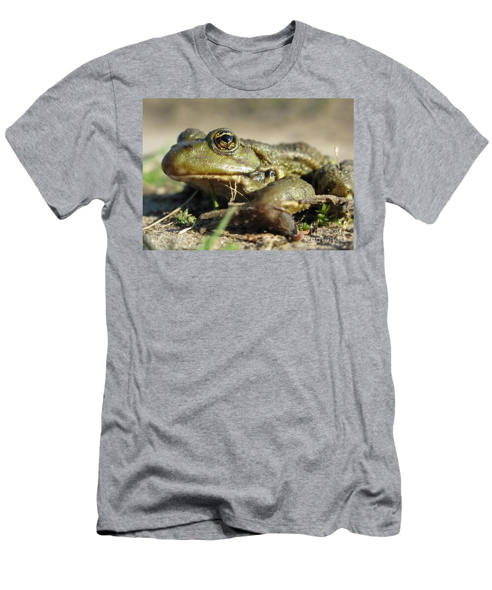Frog T-Shirt featuring the photograph Mr. Charming Eyes. Side view by Ausra Huntington nee Paulauskaite