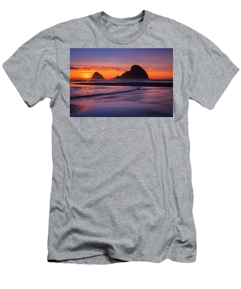 Oregon T-Shirt featuring the photograph Oceanside Sunset by Darren White