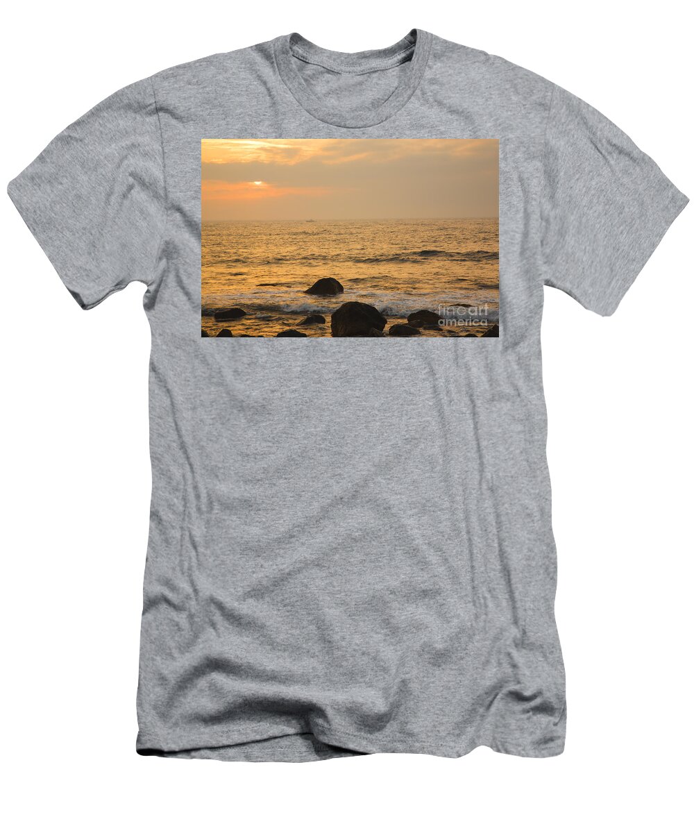 Rye T-Shirt featuring the photograph Rye Harbor State Park - Rye New Hampshire USA by Erin Paul Donovan