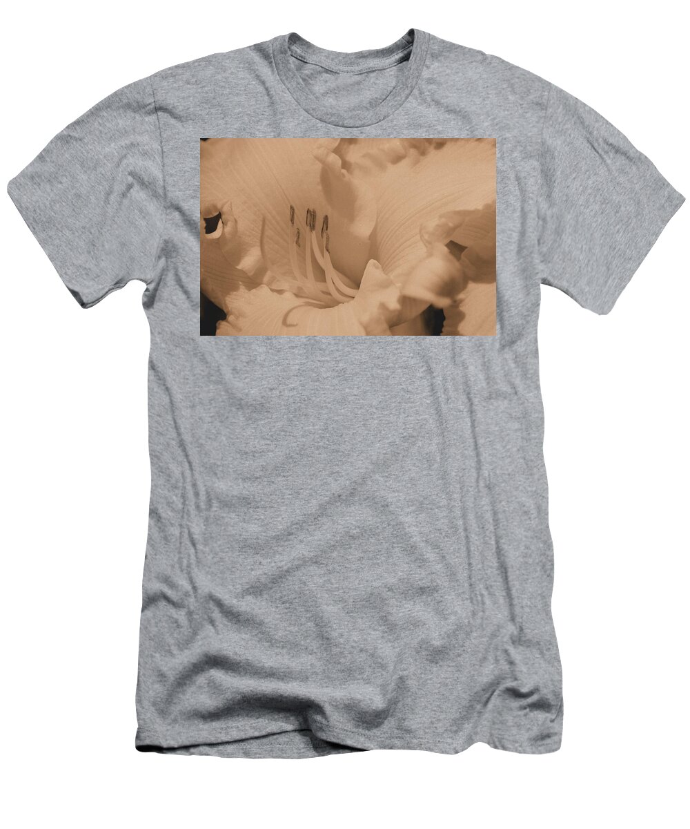 I Made The Sepia Tone Effect On This Daylily Bloom For A Change Up T-Shirt featuring the photograph Sepia Daylily up Cose by Belinda Lee