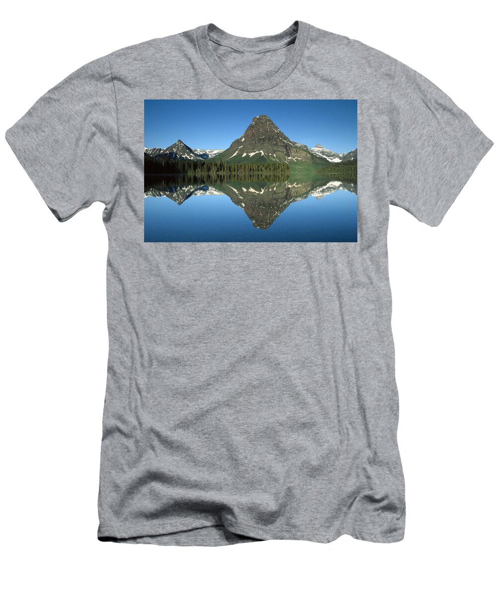 Feb0514 T-Shirt featuring the photograph Sinopah Mountain And Two Medicine Lake by Tim Fitzharris