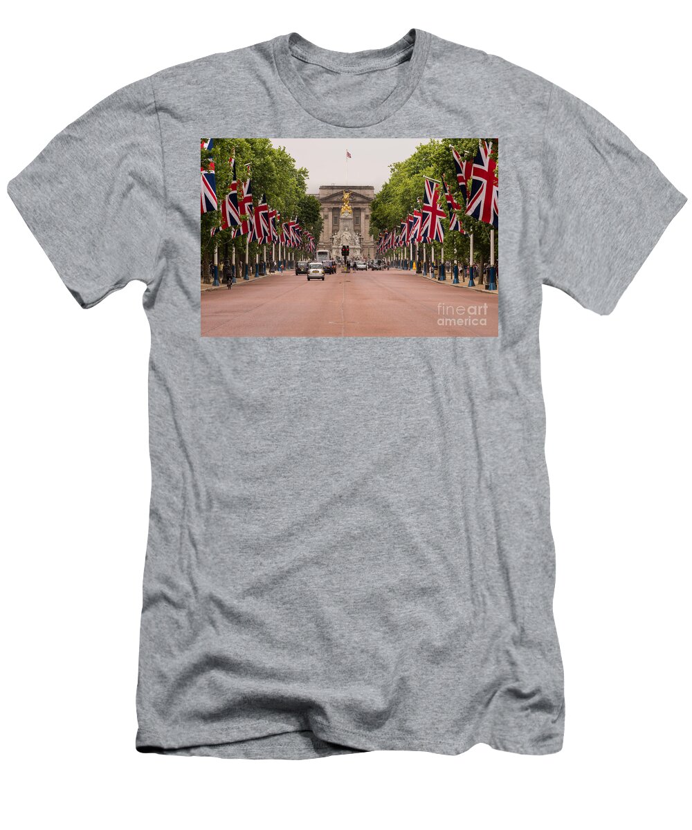 The Mall T-Shirt featuring the photograph The Mall by Matt Malloy