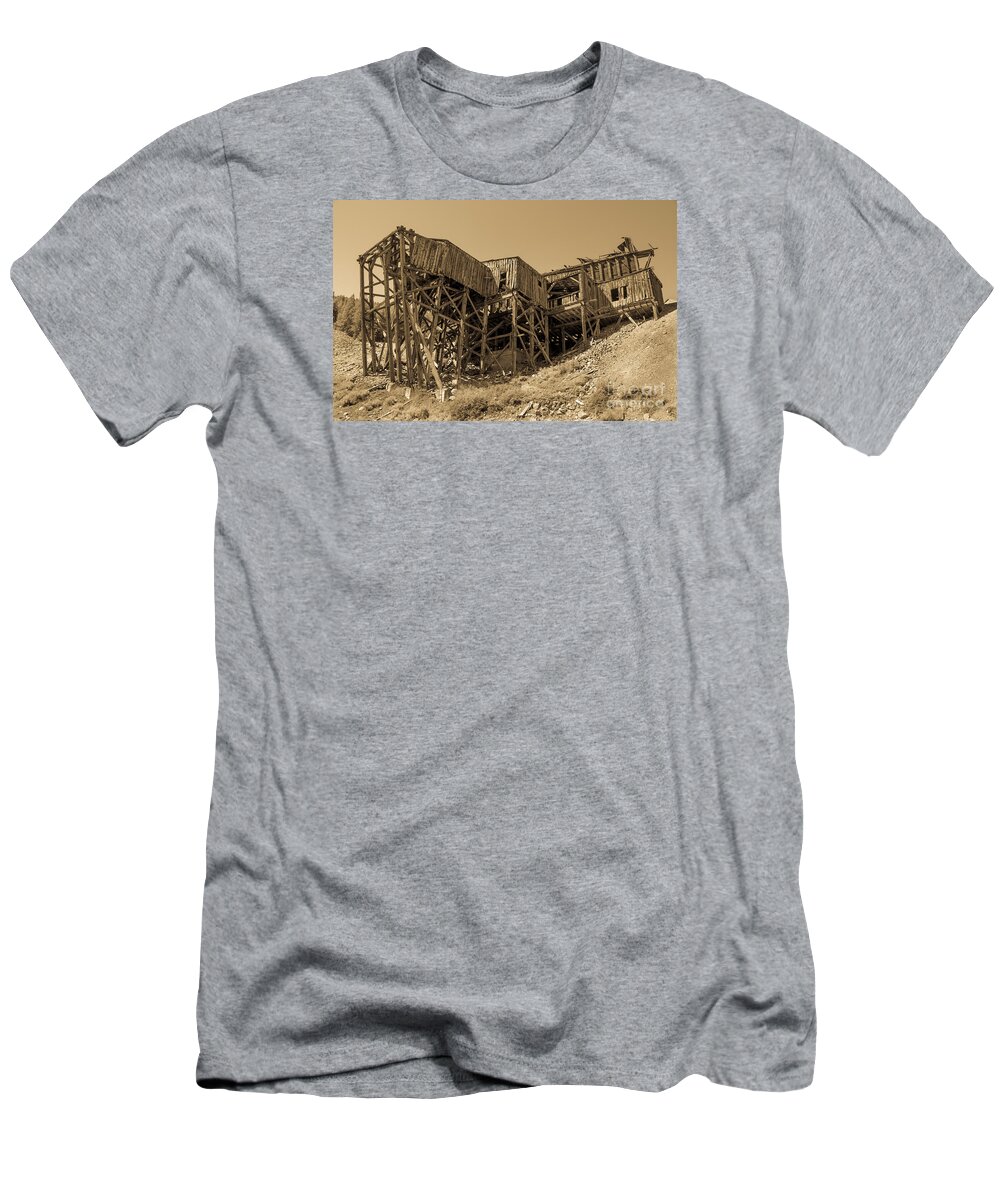 Terminal T-Shirt featuring the photograph Tramway Headhouse by Robert Bales