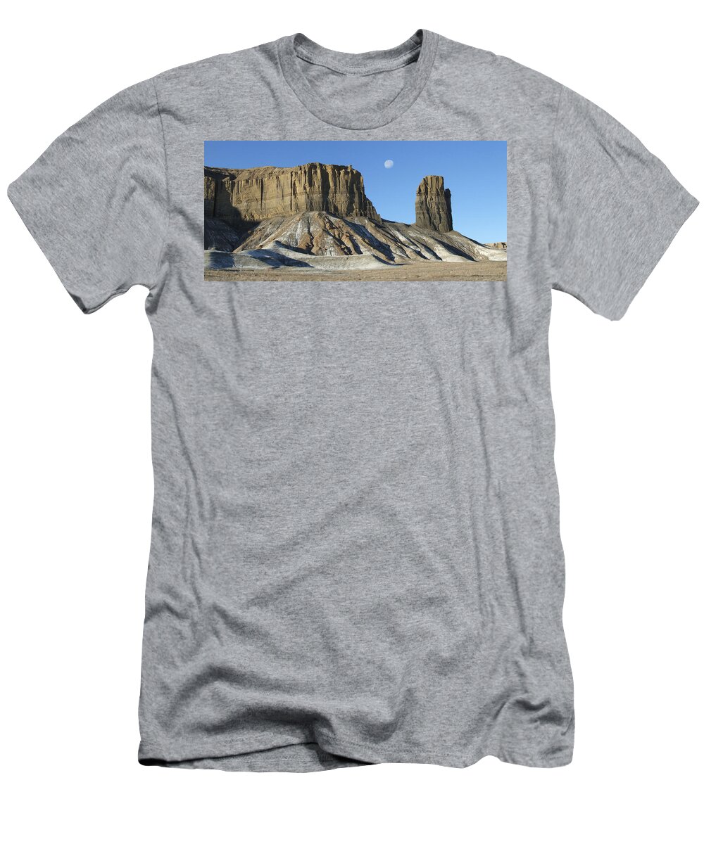 Desert T-Shirt featuring the photograph Utah Outback 41 Panoramic by Mike McGlothlen