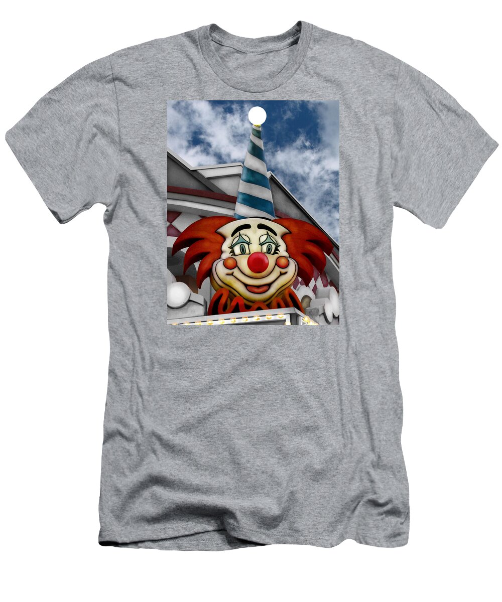 Point Pleasant T-Shirt featuring the photograph Clown Around by Colleen Kammerer