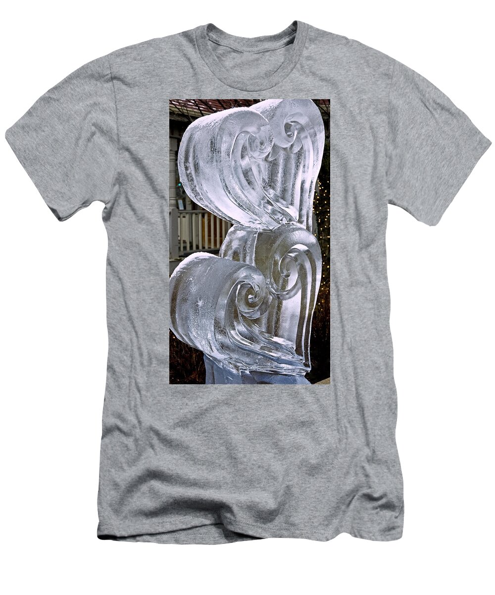 Usa T-Shirt featuring the photograph Frozen hearts Melt with Love by LeeAnn McLaneGoetz McLaneGoetzStudioLLCcom