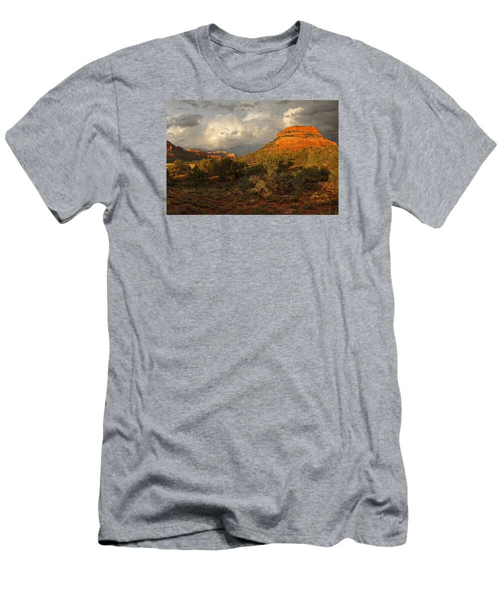 Aerie Vista T-Shirt featuring the photograph Red Rock Majesty #1 by Leda Robertson