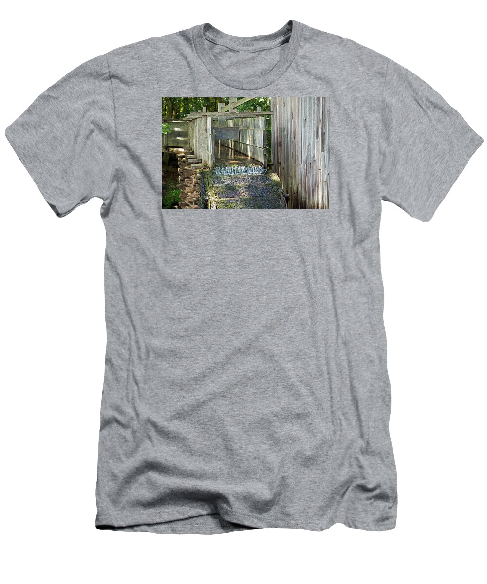 Cable Mill Historic Area T-Shirt featuring the photograph Cable Grist Mill #2 by Fred Stearns