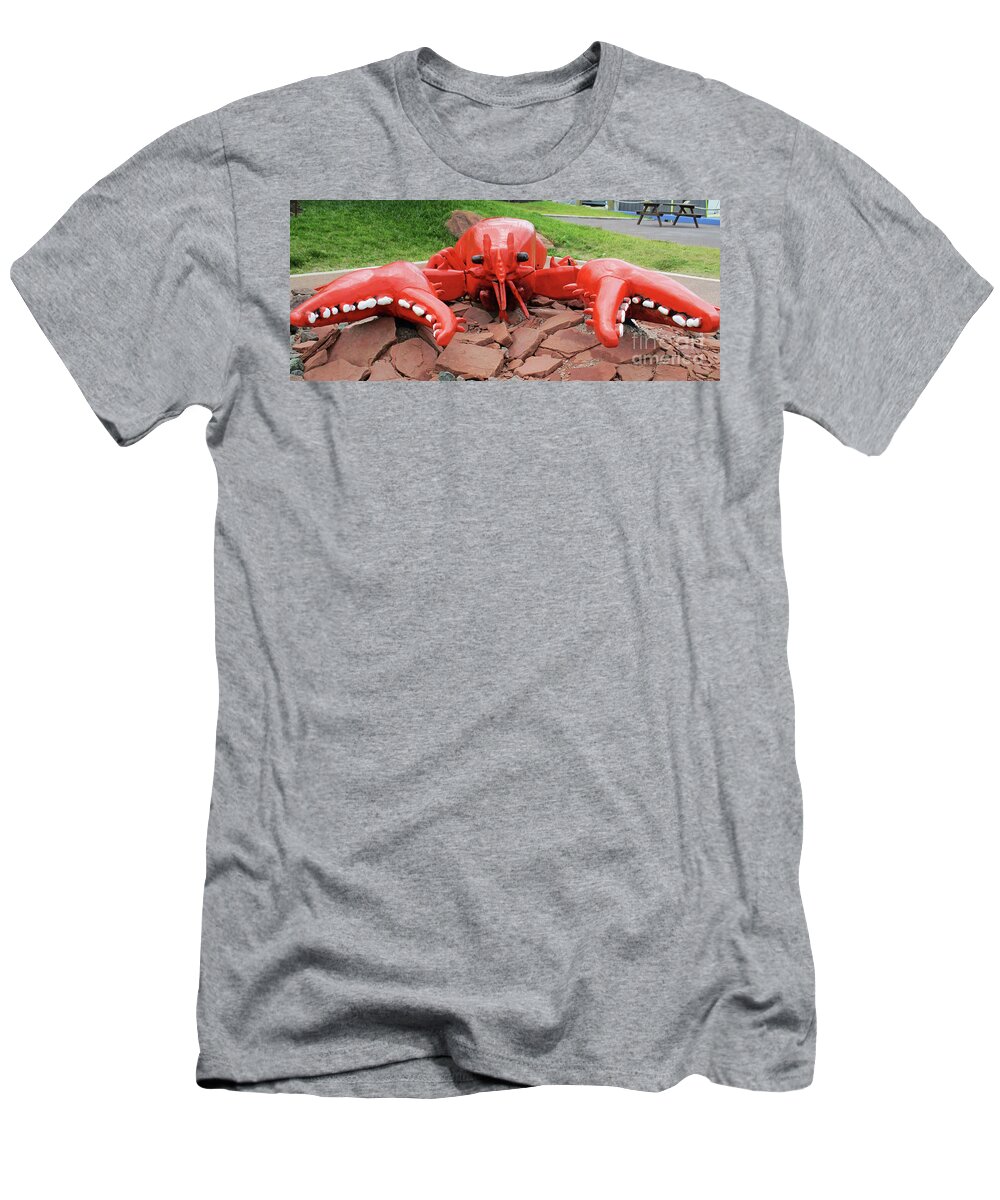 Charlottetown Pei T-Shirt featuring the photograph Charlottetown Lobster by Randall Weidner