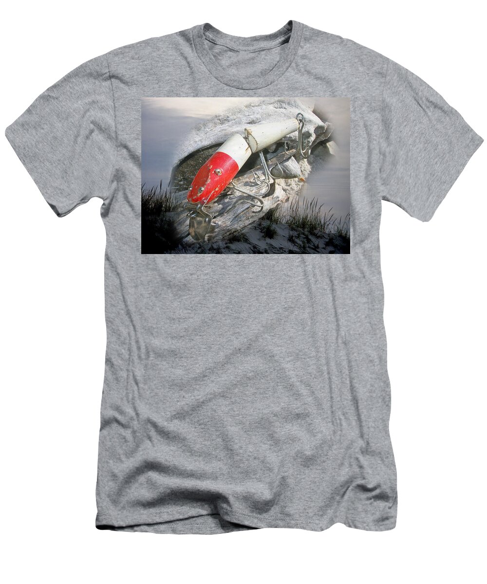 Creek Chub Pikie Redhead Jointed Vintage Wooden Fishing Lure T-Shirt by  Carol Senske - Pixels