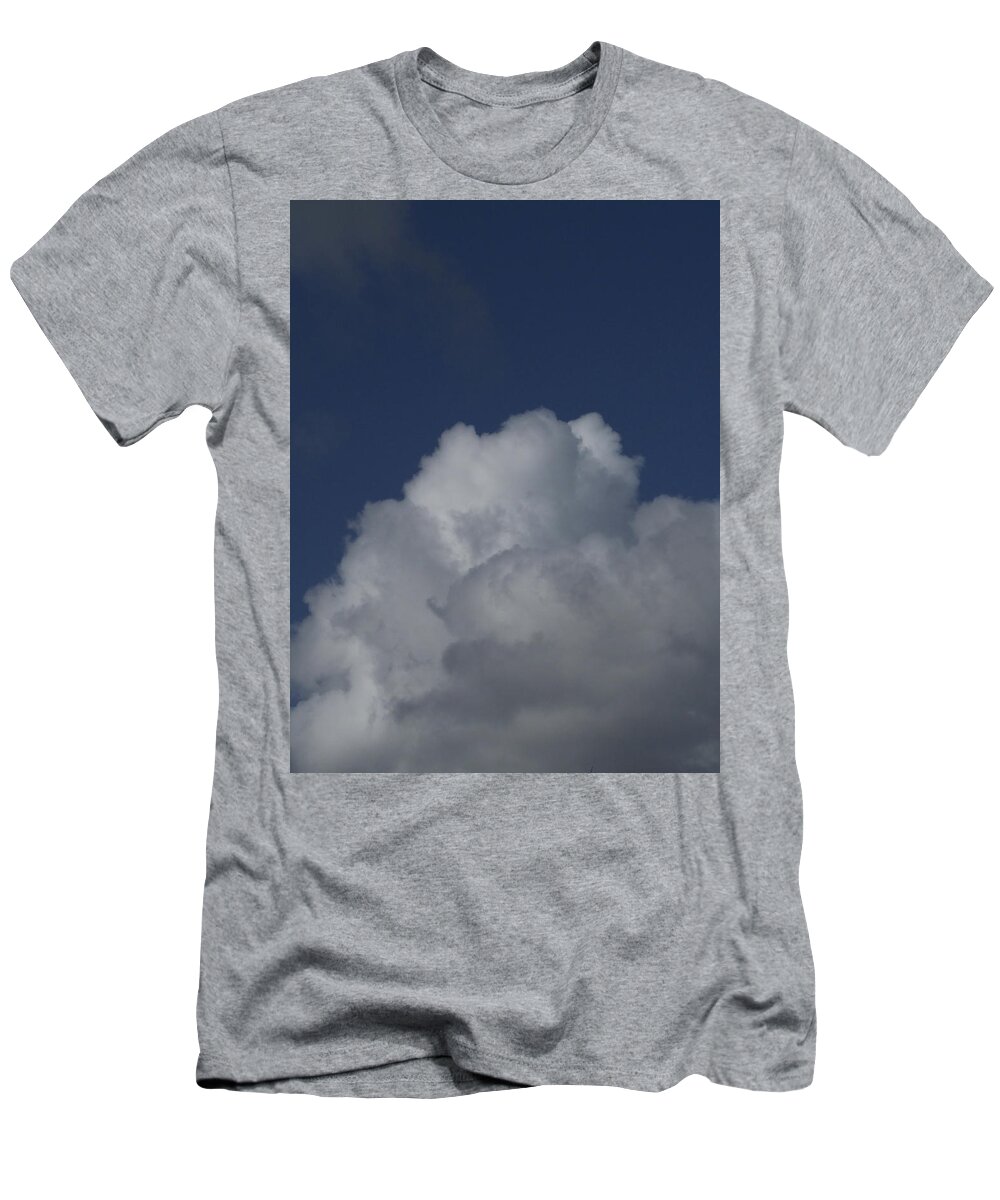  T-Shirt featuring the photograph Cumulus 18 by Richard Thomas