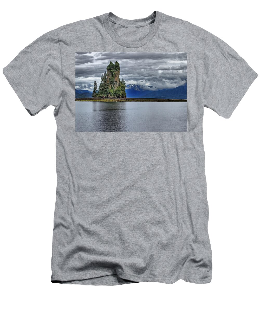 Eddystone T-Shirt featuring the photograph Eddystone Rock in Misty Fjords National Monument by Farol Tomson