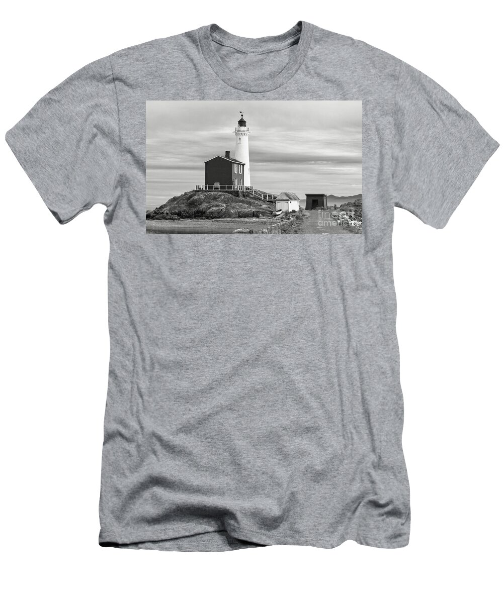 B+w T-Shirt featuring the photograph Fisgard Lighthouse 3 bw by Jerry Fornarotto