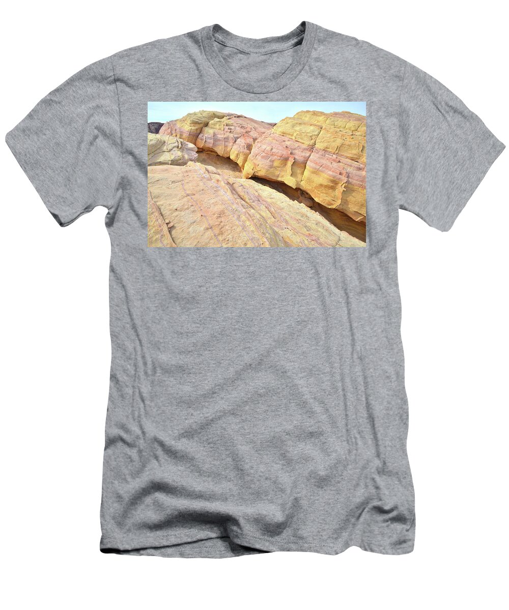 Valley Of Fire State Park T-Shirt featuring the photograph Golden Buttes in Valley of Fire by Ray Mathis