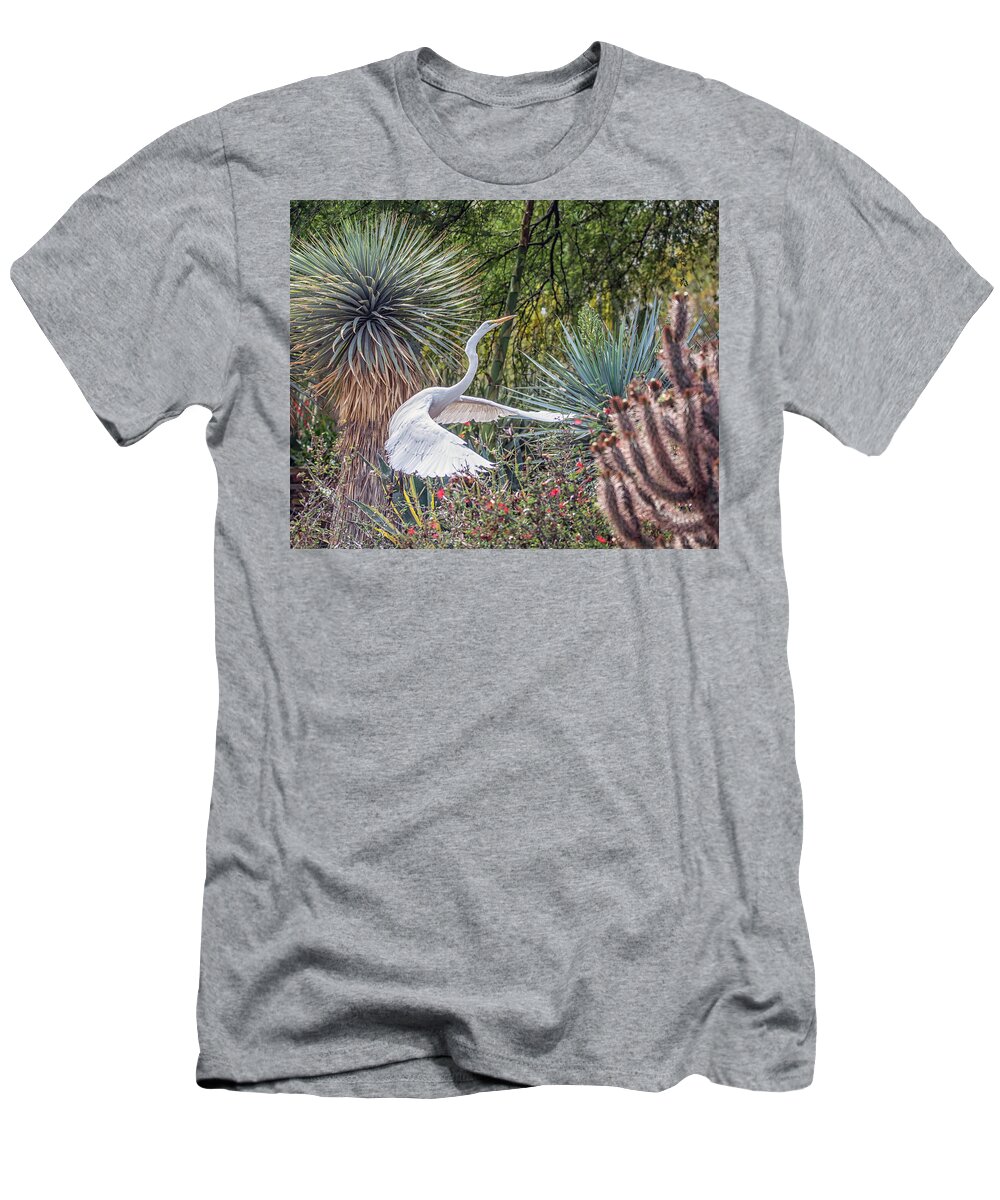 Great T-Shirt featuring the photograph Great Egret 4579-040418-1cr by Tam Ryan