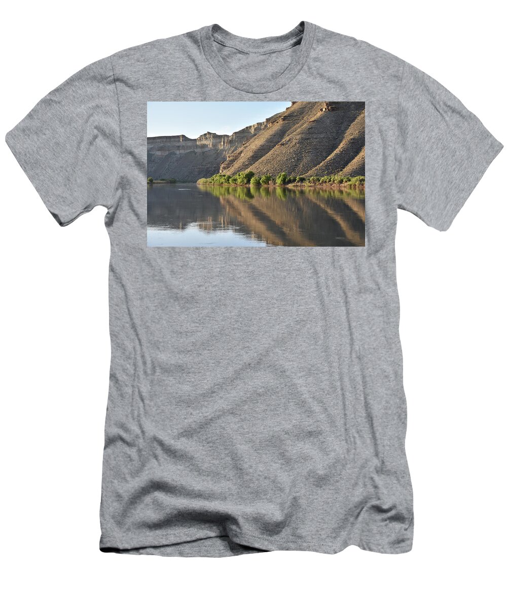 River T-Shirt featuring the photograph Green River Meander by Ben Foster