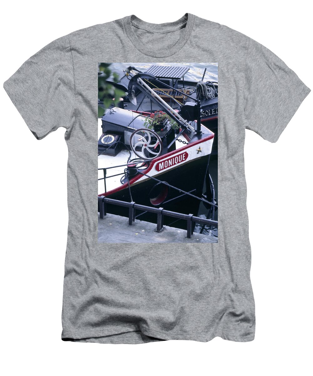 Paris T-Shirt featuring the photograph Houseboat in France by Frank DiMarco