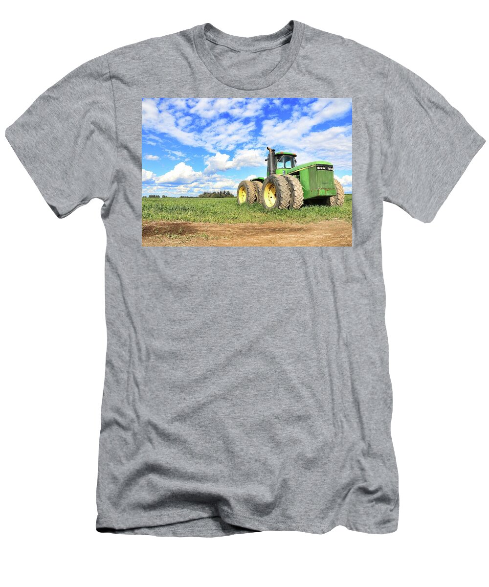 John Deere T-Shirt featuring the photograph John Deere 8850 by Steve McKinzie