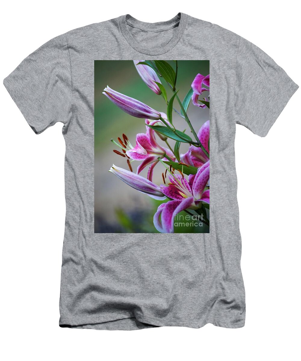 Lilly T-Shirt featuring the photograph K and D Lilly 3 by Merle Grenz