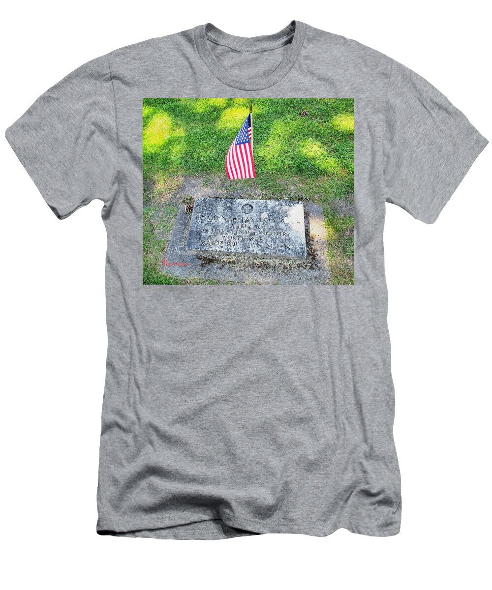 Cemetery T-Shirt featuring the photograph Memorial Day 2017-14 World War I by A L Sadie Reneau