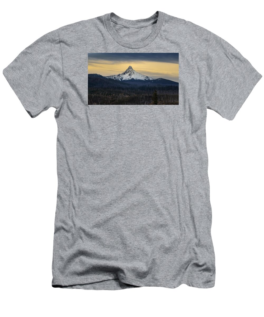 Bend T-Shirt featuring the photograph Mount Washington, Oregon by Scott Slone