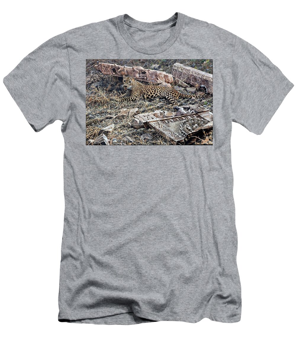 Wildlife Paintings T-Shirt featuring the painting Ranthambore Apparition by Alan M Hunt