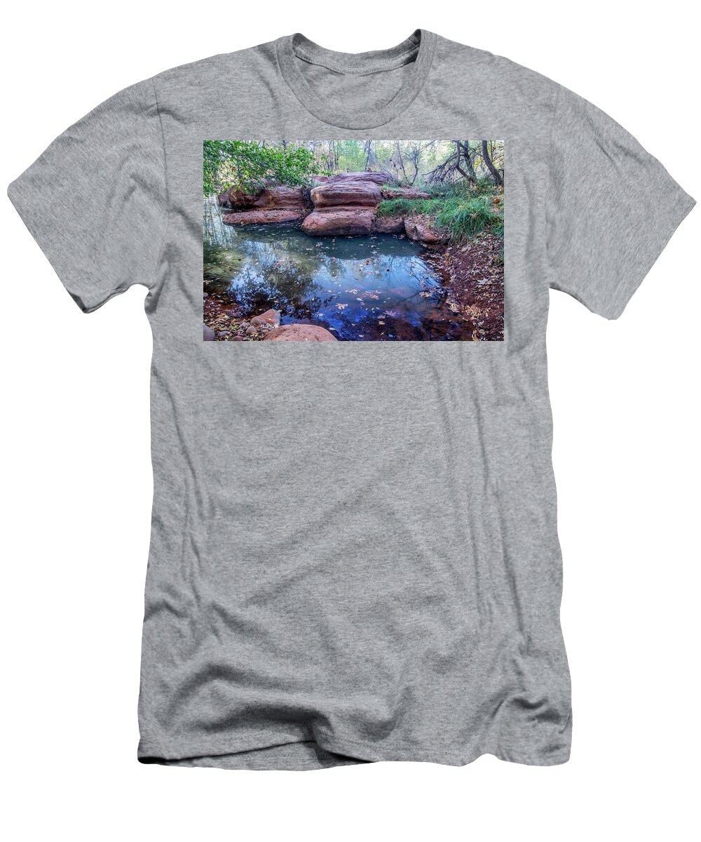 Red Rock T-Shirt featuring the photograph Reflection Pond 7795-101717-1 by Tam Ryan