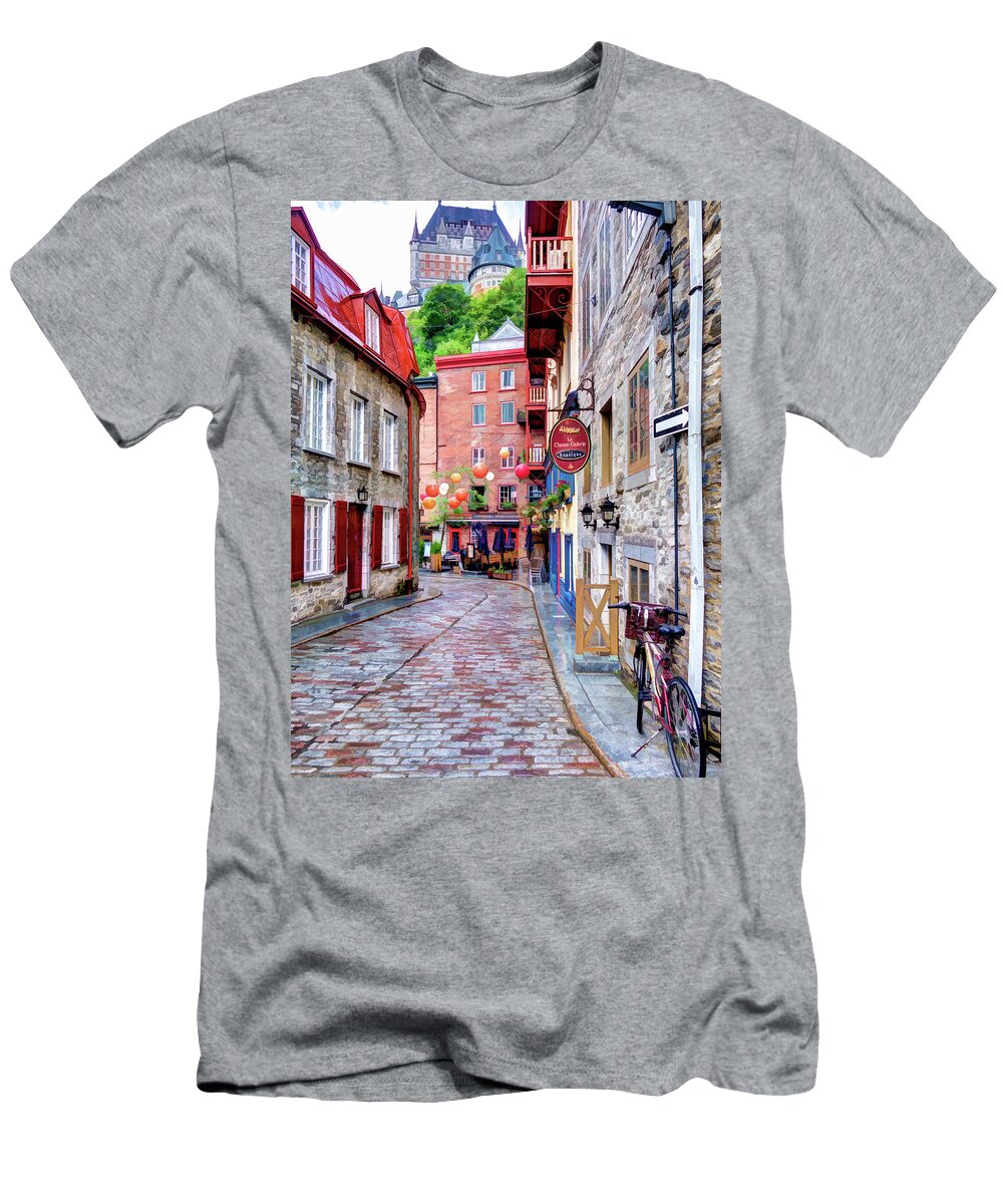 Quebec City T-Shirt featuring the photograph Rue du Cul de Sac by David Thompsen