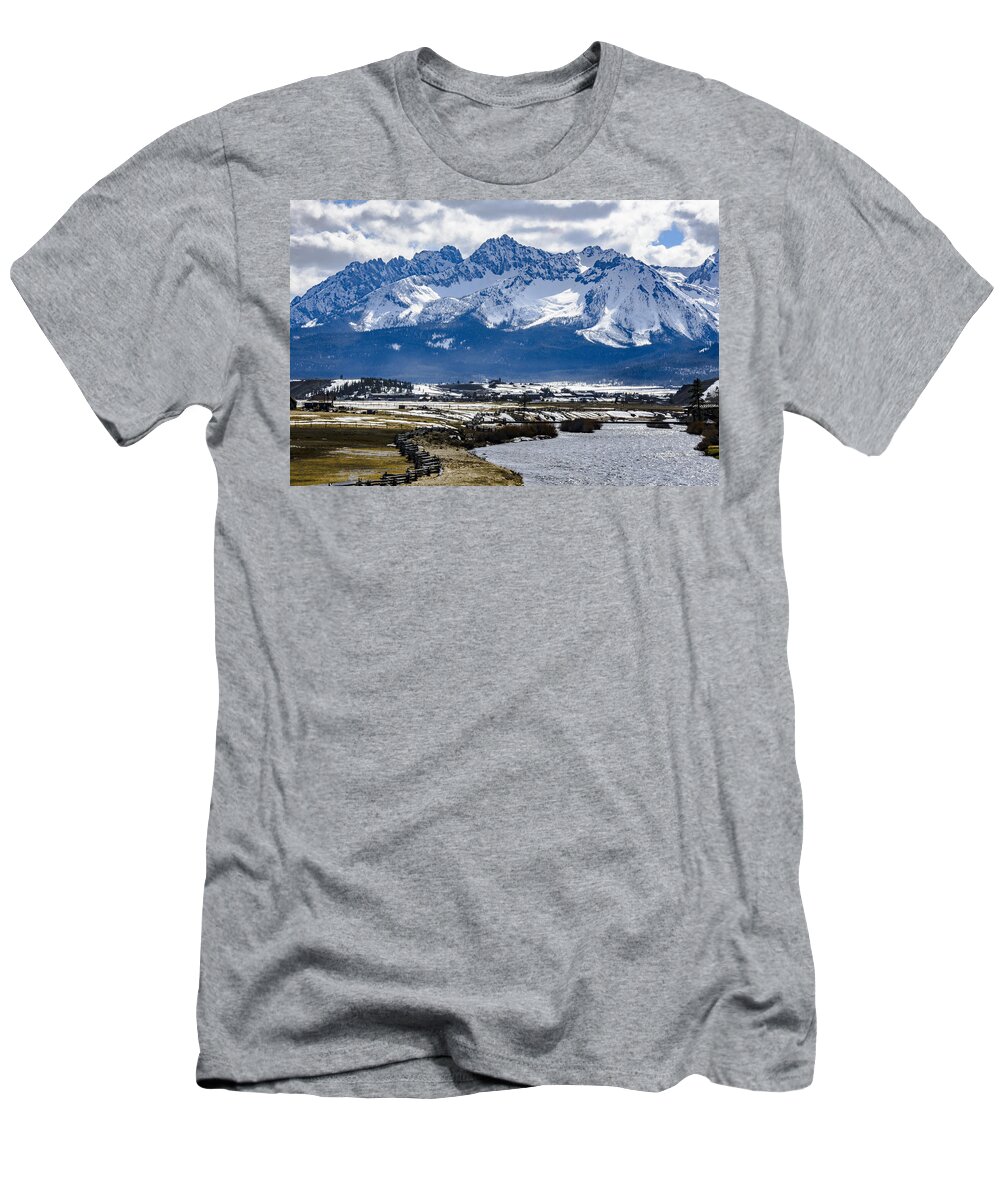 Sawtooth Mountains T-Shirt featuring the photograph Sawtooth Mountains from Lower Stanley by Link Jackson