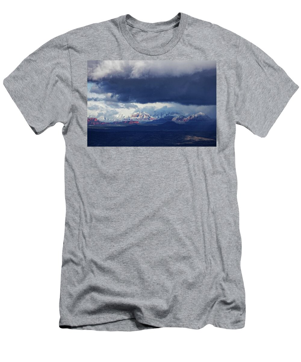 Sedona T-Shirt featuring the photograph Sedona area third Winter Storm by Ron Chilston