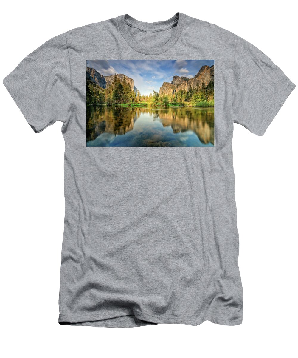 Yosemite T-Shirt featuring the photograph Stand Still by Erick Castellon