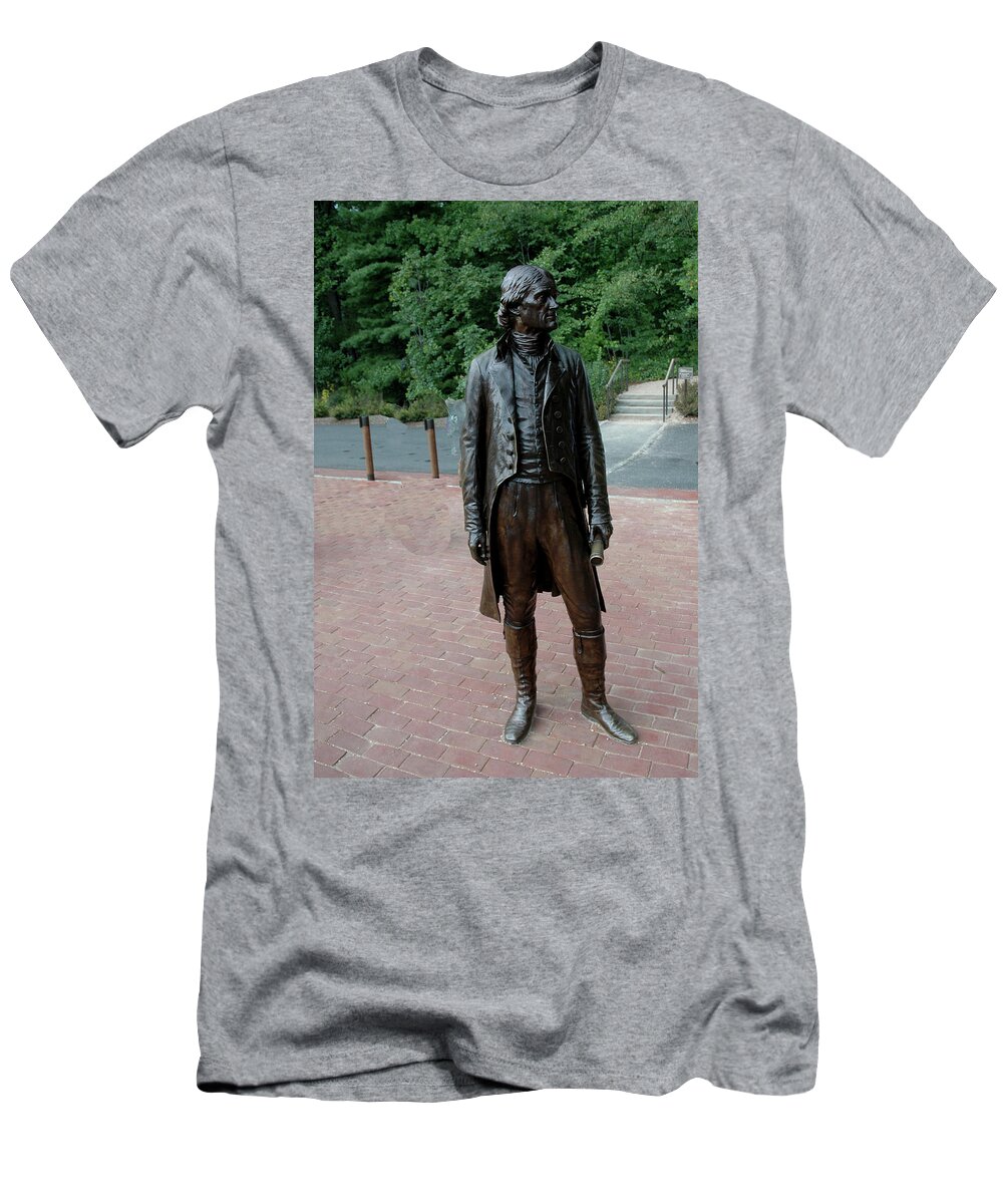 Thomas Jefferson T-Shirt featuring the photograph Thomas Jefferson at Monticello by LeeAnn McLaneGoetz McLaneGoetzStudioLLCcom