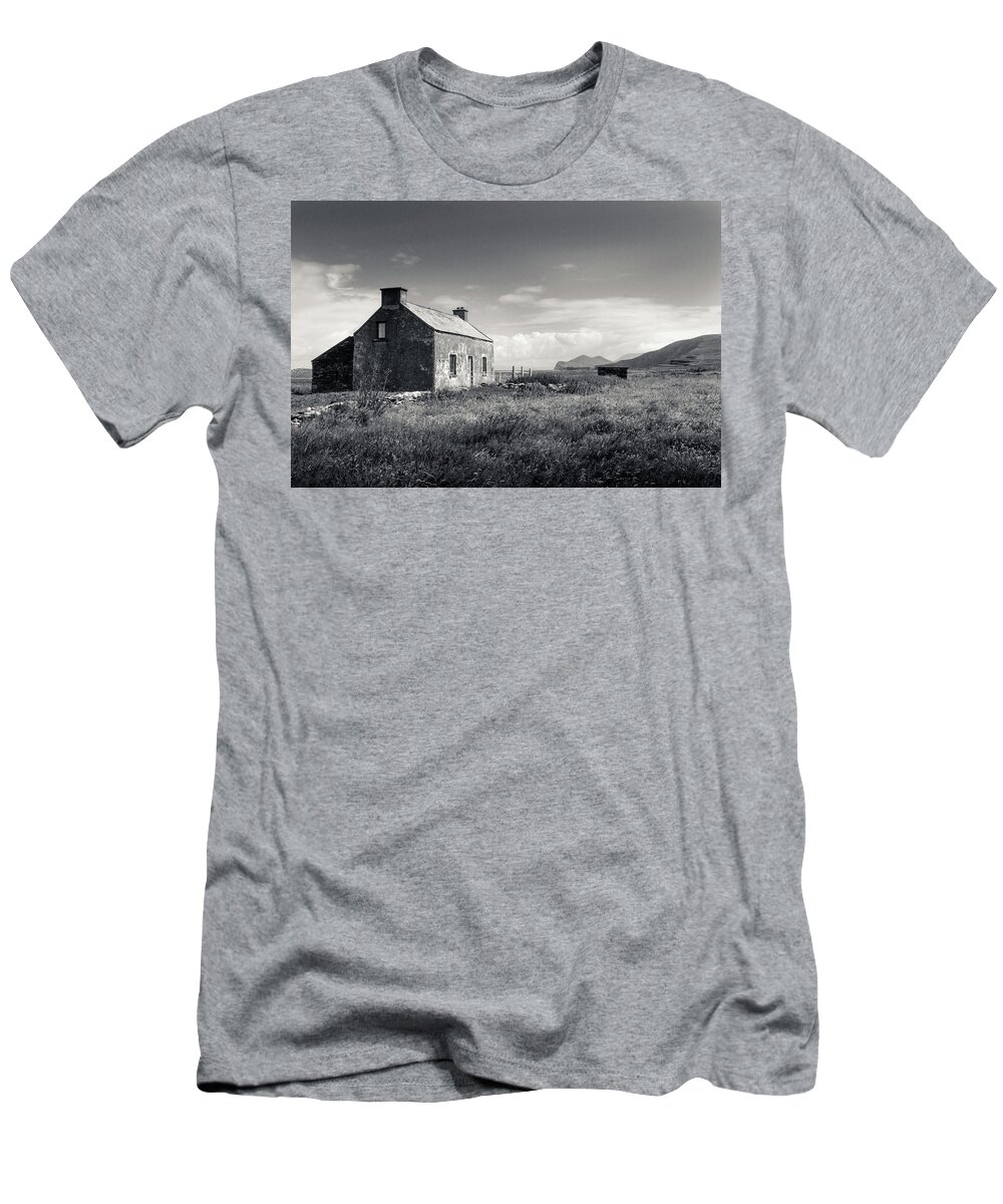 Cottage T-Shirt featuring the photograph Valentia Homestead by Mark Callanan