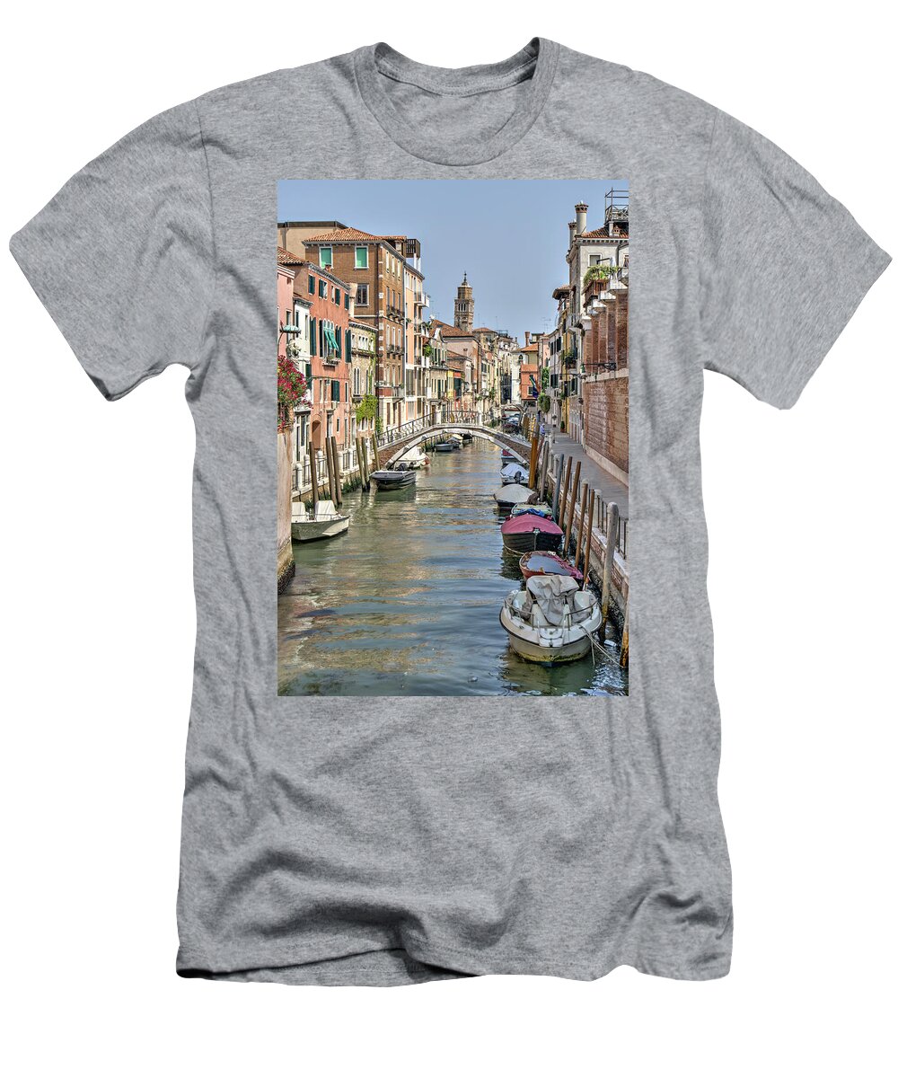 Italy T-Shirt featuring the photograph Venice Scene by Alan Toepfer