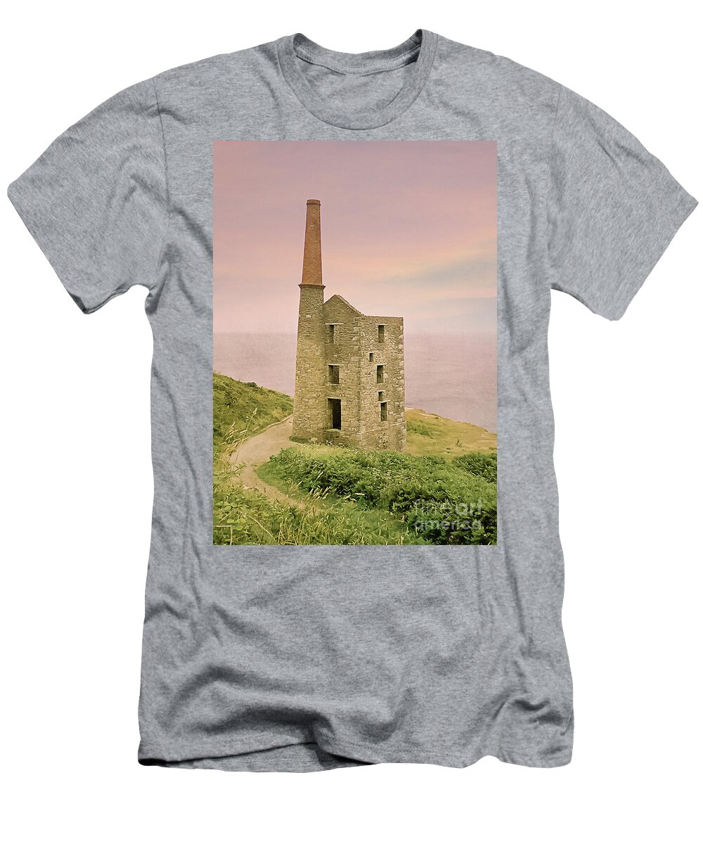 Wheal Prosper T-Shirt featuring the photograph Wheal Prosper Mine, Rinsey, Cornwall by Terri Waters