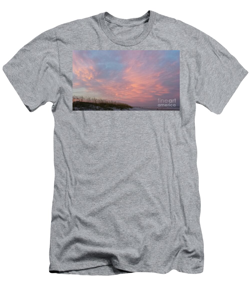 Wilmington T-Shirt featuring the photograph Wilmington Northern Sky by Curtis Sikes
