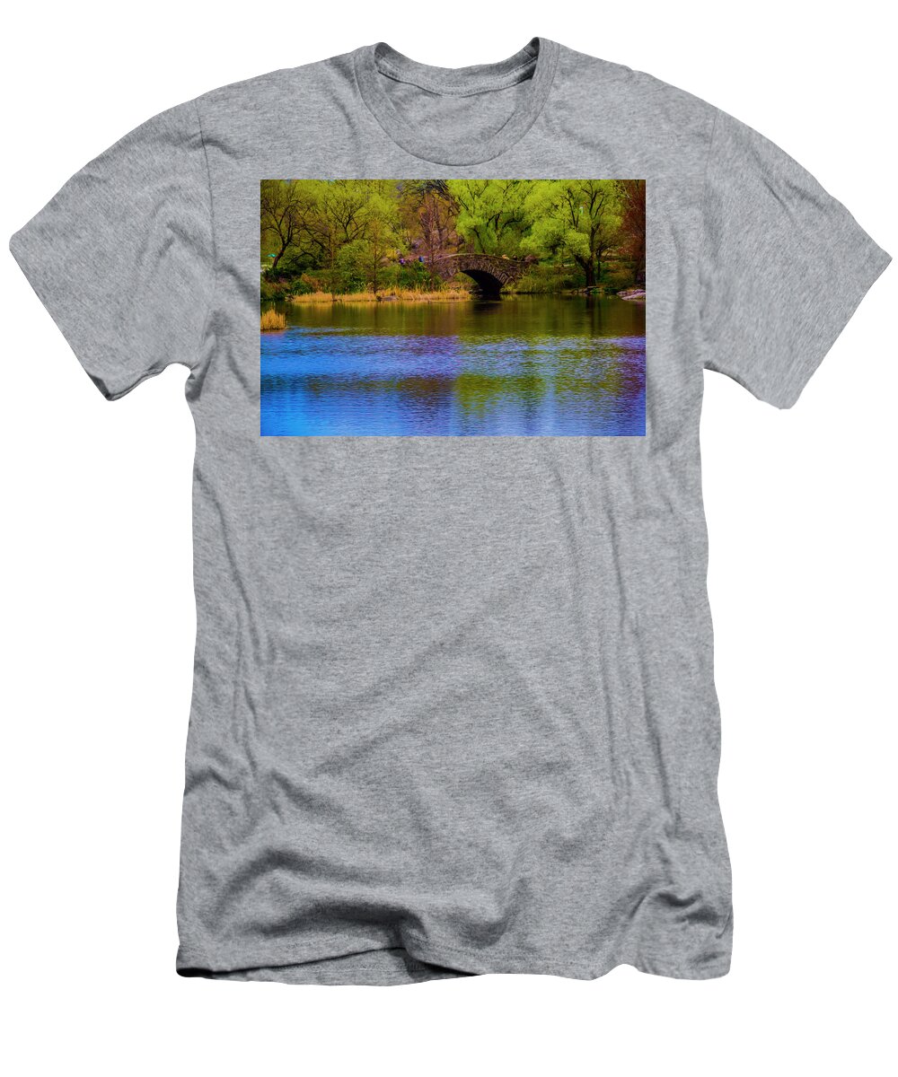 New York T-Shirt featuring the photograph Bridge in central park by Stuart Manning