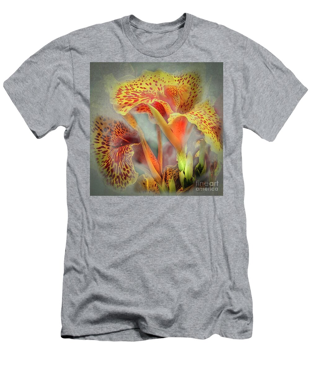 Lily T-Shirt featuring the photograph Lily In The Fog by Barry Weiss