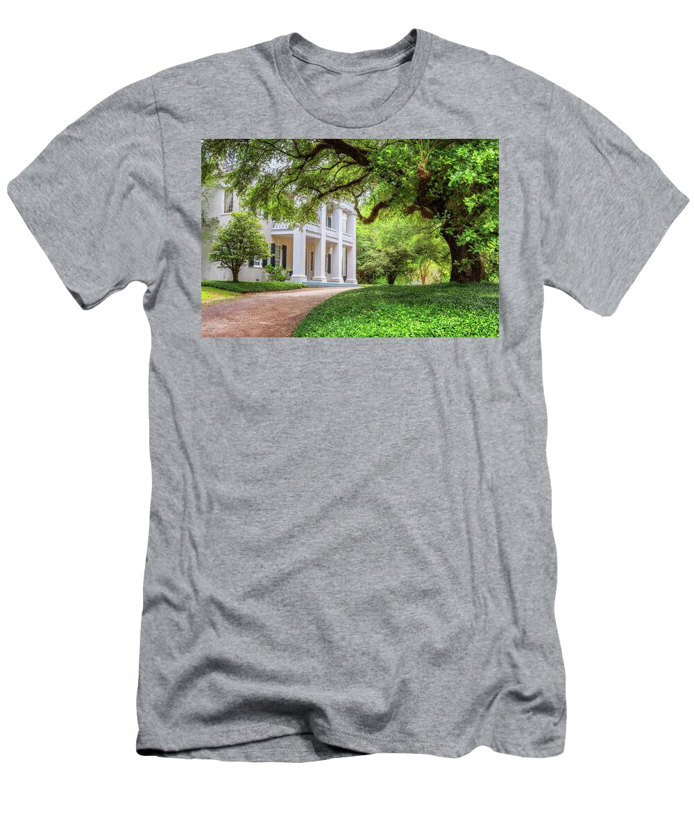 Monmouth T-Shirt featuring the photograph Monmouth - Natchez, Mississippi by Susan Rissi Tregoning