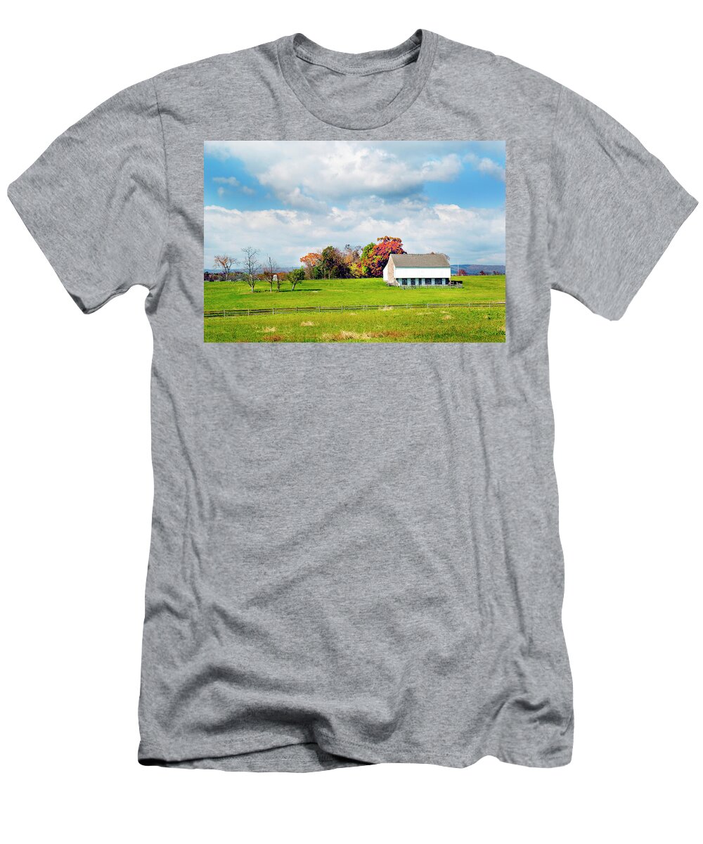 D2-cw-0013 T-Shirt featuring the photograph Old Barn on the Gettysburg Battlefield by Paul W Faust - Impressions of Light